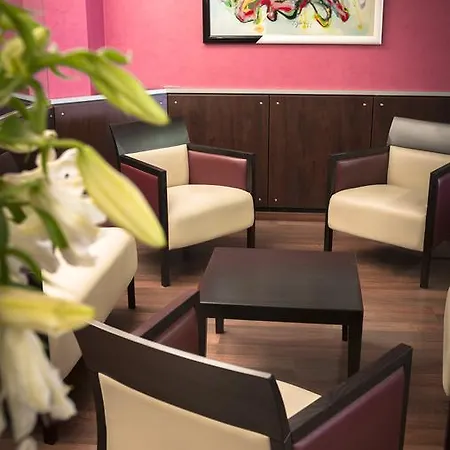 Albion Hotel 3*